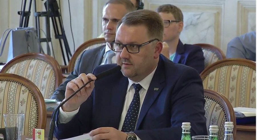 „Wycinka godzi w ważny interes społeczny”. Ministerstwo interweniuje w PKP PLK