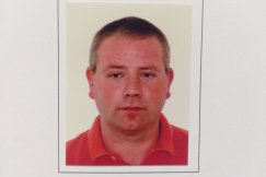 Oszukał Konsulat Generalny RP w Barcelonie. Poszukuje go policja - foto