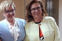Kandydatka na premiera w Bielsku-Białej. Konferencja na ul. 11 Listopada