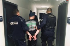 Pseudokibic nawoływał do zaatakowania policjantów - foto