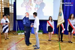 Leżał na chodniku, bo miał zawał. Pomogli mu dwaj uczniowie podstawówki - foto