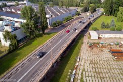 Wiadukt zbyt mocno obciążony. Objazd dla cięższych pojazdów - foto