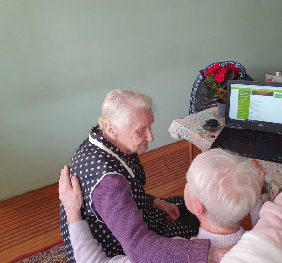 Co zrobić z górą pieniędzy? Drugie życie skrzywdzonej seniorki