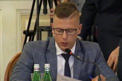 Były radny PiS tłumaczy decyzję o odejściu z klubu. "Samorząd ponad polityką"