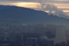Próbują zatrzymać smog. Oczyszczacze powietrza dla szesnastu przedszkoli