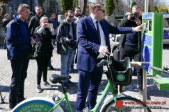 Miliony na walkę ze smogiem. W tej kwocie środki na... wypożyczalnie rowerów