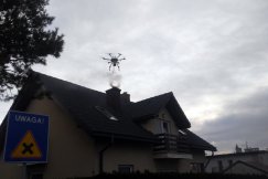 Dron lata i szuka trucicieli. Kary za palenie śmieci i mebli
