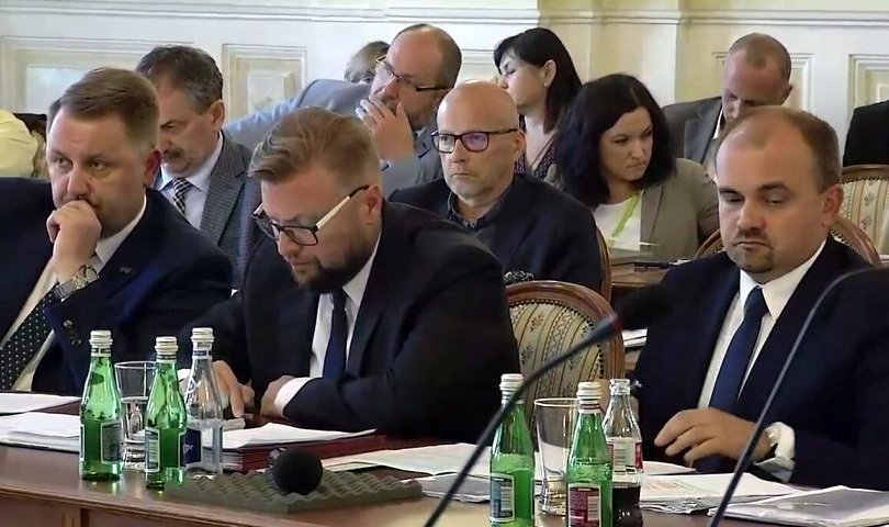 Miasto zaciągnęło dwa kredyty. Po wielu miesiącach ruszyły inwestycje