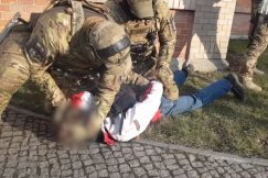 Rusza proces bombera z Sarniego Stoku. Wpadł, bo wysyłał listy z Wi-Fi w banku?