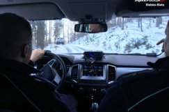 Quady rozjeżdżają góry. Akcja policji na Szyndzielni, Dębowcu i Przegibku - foto
