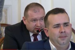 Polityka na sesji Rady Miejskiej. Brutalny początek kampanii wyborczej?
