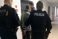 Ukradł samochód babci i uciekał przed policją