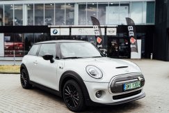 Nowy elektryk z rodziny MINI Cooper. Premiera na bielskim rynku! - foto