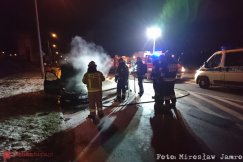 Pożar auta na Stawowej. Samochód zapalił się w trakcie jazdy - foto
