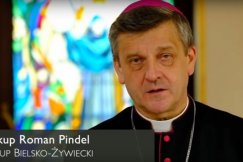 Pierwsze komunie dopiero po wakacjach? "Nie całujemy stuły" - apeluje biskup