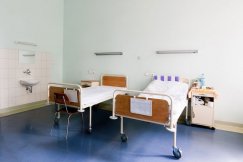 Wreszcie dobra wiadomość! Ozdrowiała kobieta, która leczyła się w domu