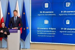 Szkoły i przedszkola zamknięte do 24 maja. Znamy terminy matur i testów ósmoklasisty