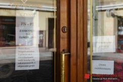 Ukryte podwyżki. Gdzie doliczają opłatę covidową do rachunku?