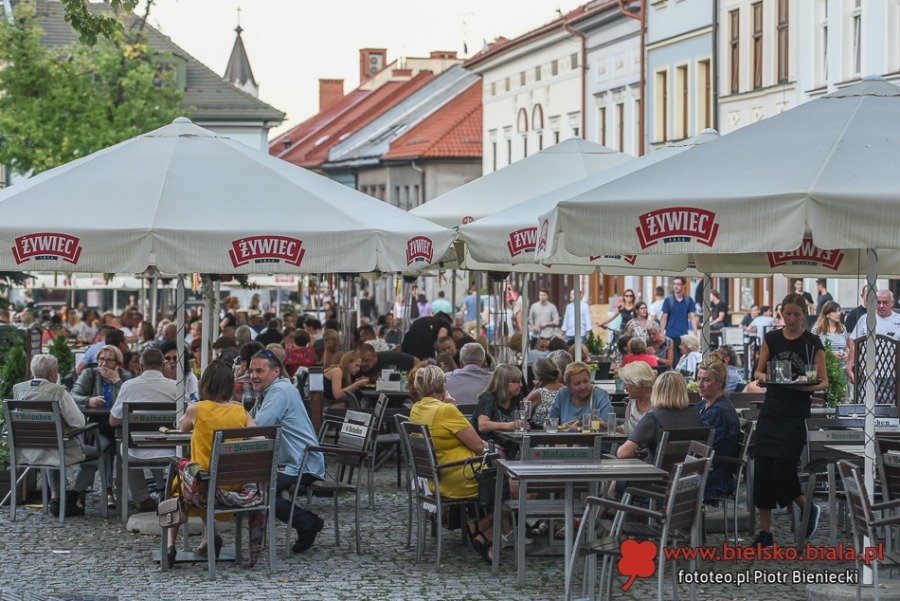 Petycja restauratorów do prezydenta. Będzie więcej ogródków?