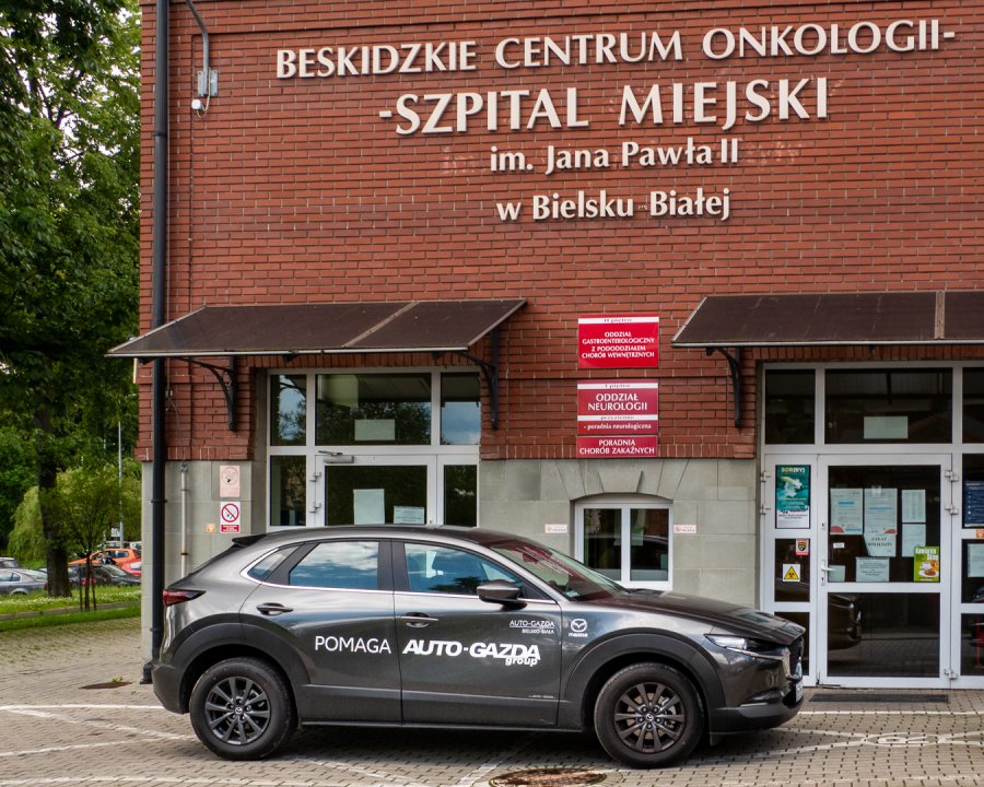 Bielski dealer samochodowy użycza auta na potrzeby pacjentów
