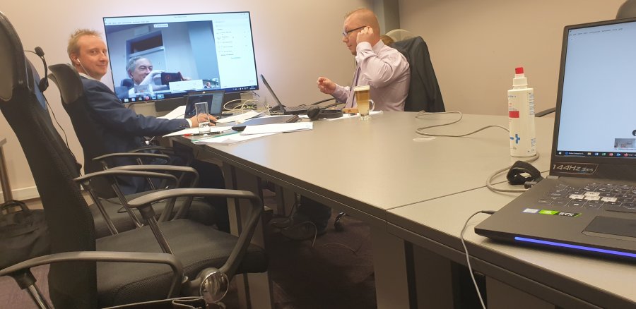 Obronił doktorat w internecie. Nowe technologie na ATH - foto