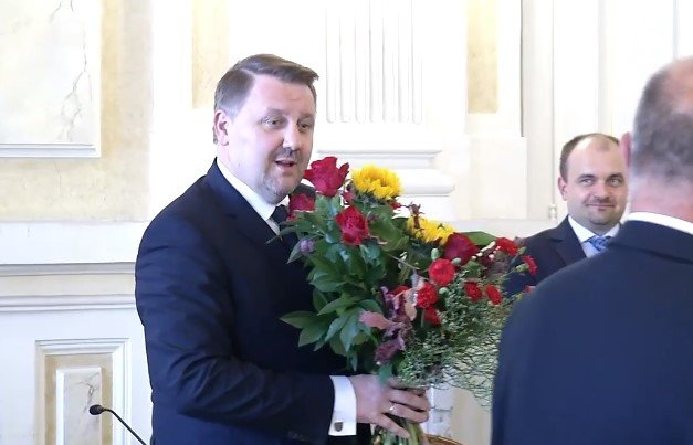 Przychody miasta wyższe niż planowano. Kwiaty i gratulacje dla prezydenta