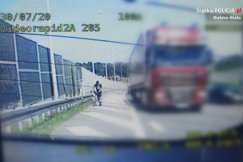 Rowerzysta jechał do Zakopanego, ale zmyliła go nawigacja. Szybka akcja na S-1 - foto