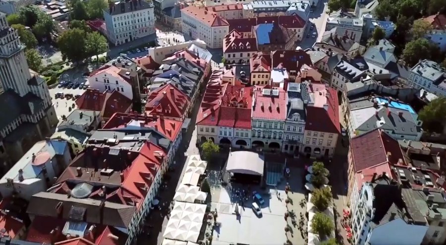 Znakomity wideoprzewodnik po Bielsku-Białej. Cała Polska nas ogląda! - FILM