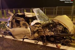 Wyglądało bardzo groźnie. Fiat uległ niemal całkowitemu zniszczeniu - foto