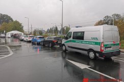 Spadek nowych zakażeń. Kolejne przypadki koronawirusa w szkołach i przedszkolach