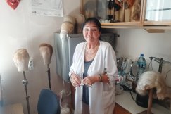 Całe życie w teatrze. Niezwykła opowieść charakteryzatorki