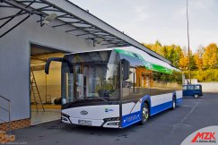 Testy w bielskim MZK. Autobus z poręczami antywirusowymi - foto