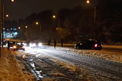 Lodowa pułapka w al. Andersa. „Utrzymanie dróg dzisiaj to jest skandal” - foto