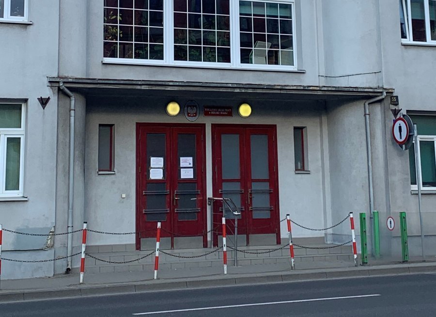 Coraz mniej ofert pracy. Planowane zwolnienia grupowe w trzech firmach
