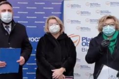 Ostra krytyka systemu szczepień. Święte prawo opozycji - foto