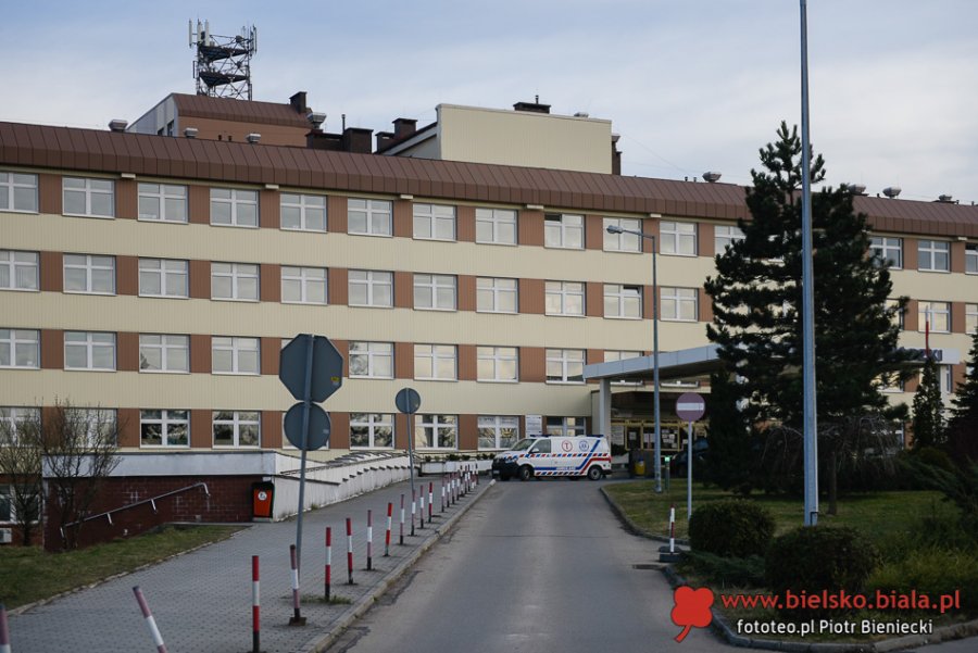 Po fali krytyki Szpital Wojewódzki w Bielsku-Białej zawiesza ważną decyzję