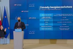 Rząd otwiera sklepy w galeriach i muzea. Nie będzie godzin dla seniorów