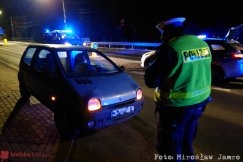Pijany najechał na tył auta. Z samochodu wysiedli policjanci - foto