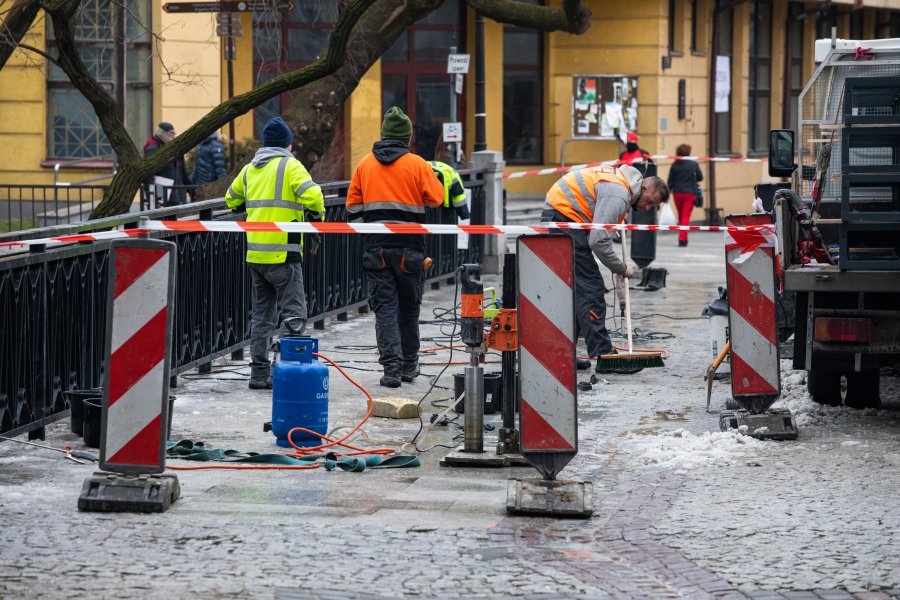Rekonstrukcja mostu na rzece Białej. Za kilka dni nie poznamy tego miejsca? - foto
