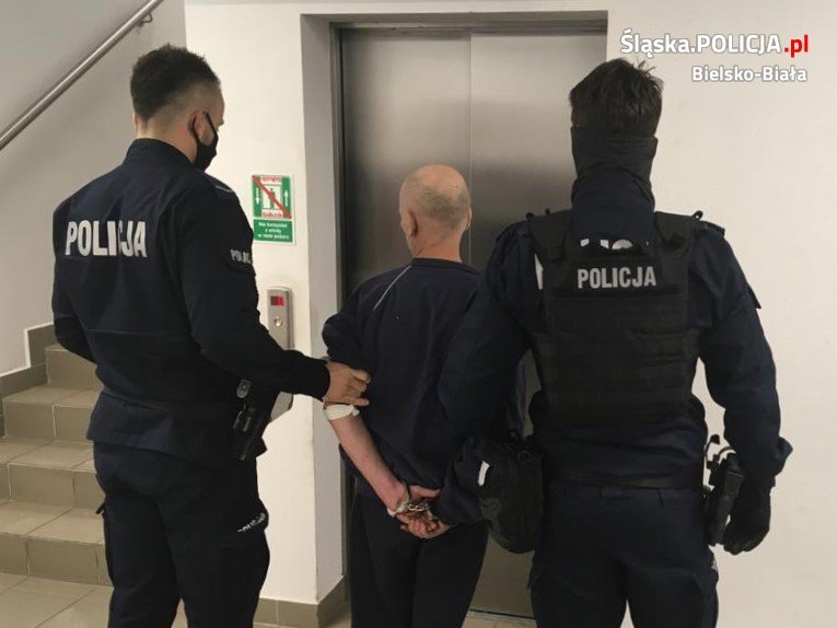 Wytropili mężczyznę poszukiwanego za usiłowanie zabójstwa sąsiada - foto