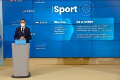Rząd zezwala na otwarcie boisk, basenów, kortów i stoków narciarskich