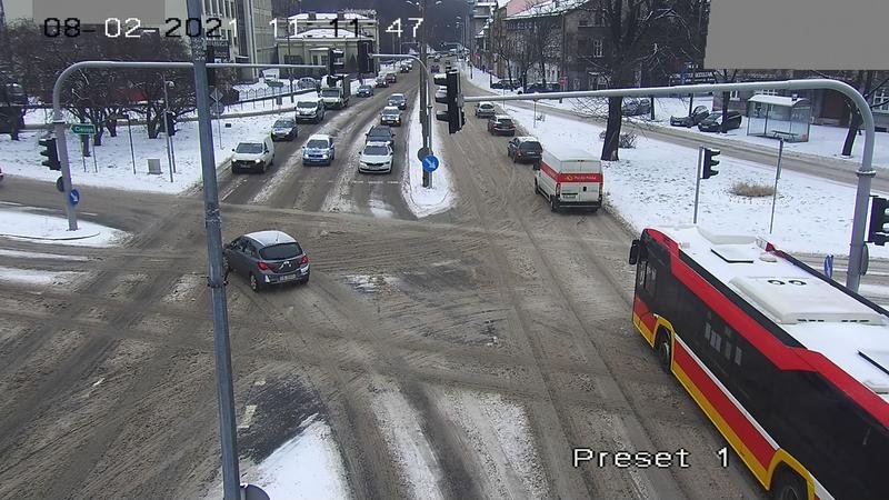 Cały czas sypią! Soli do posypywania dróg nie brakuje - zapewnia SUEZ