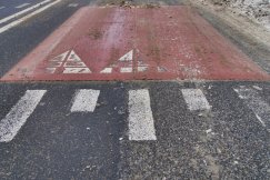 MZD zainstaluje nowe progi spowalniające. Czy w tym miejscu są w ogóle potrzebne?