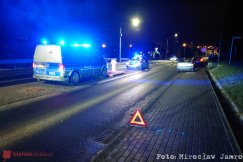 Wjechał w linę holowniczą pomiędzy pojazdami. Trudny czas dla kierowców