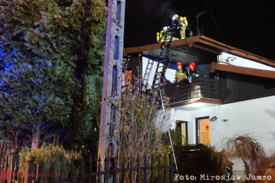 Pożar sadzy w kominie. Mieszkańcy dziękują strażakom i sąsiadom - foto