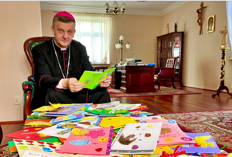 Zwycięstwo nad grzechem, zdradą i śmiercią. Życzenia na Wielkanoc 2021 - wideo