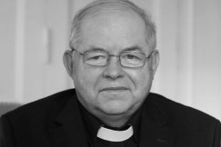 Zmarł ks. prałat Krzysztof Ryszka, emerytowany proboszcz parafii przy dworcu