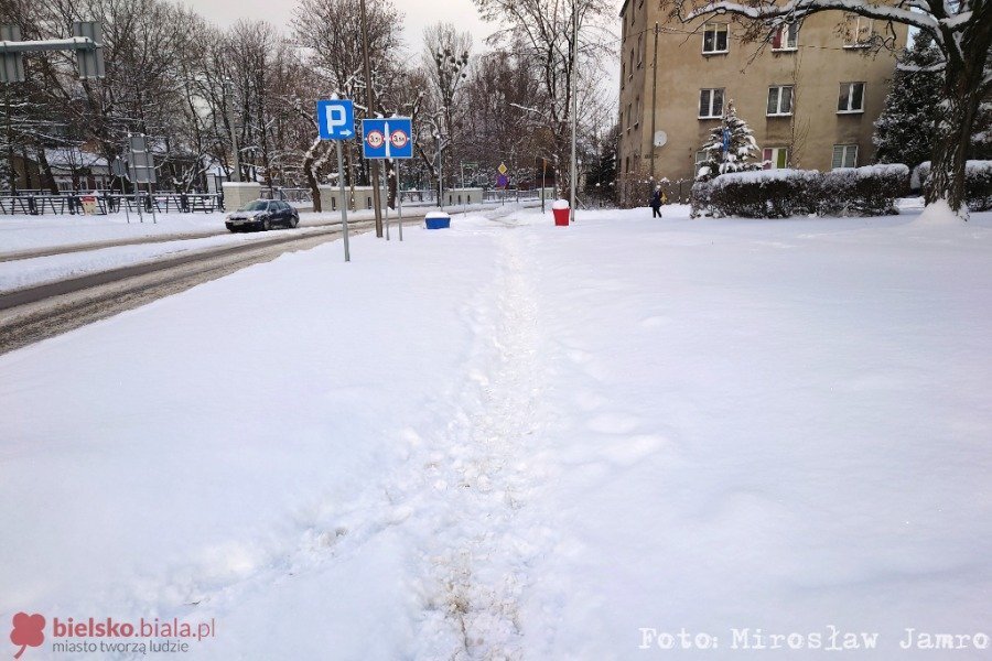 Nawet 30 cm świeżego śniegu w Bielsku-Białej? Synoptycy ostrzegają przed opadami!