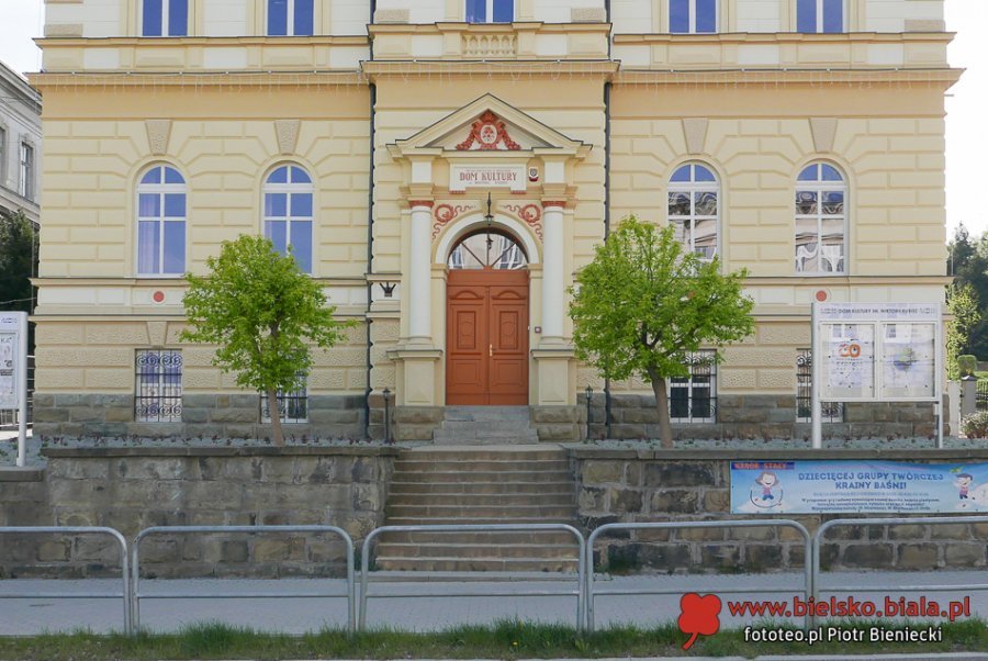 Oszukał Niemców i uratował bielskie skarby. Przetrwały wojnę w stosie cegieł