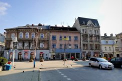 Zabytkowa kamienica w centrum na sprzedaż. Cena robi wrażenie